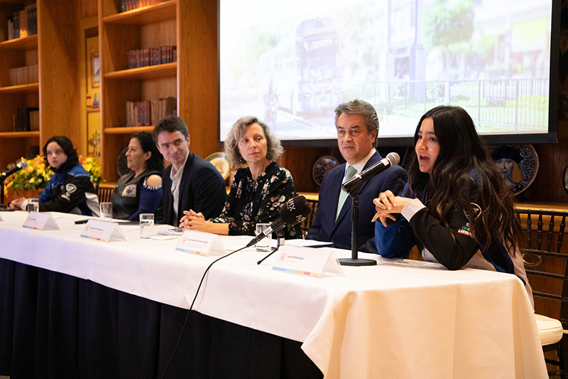 The media panel included Juan Pablo Martin del Campo, Mexican Association of Motorcycle Manufacturers and Importers President, with ITDP Mexico, FIA Foundation & motorcyclists.